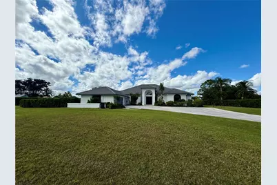14984 Roan Ct, Wellington, FL 33414 - Photo 3