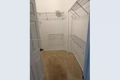 649 NW 21st Ave #0, Pompano Beach, FL 33069 - Photo 9