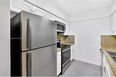 [Address not provided], Fort Lauderdale, FL 33309 - Photo 15