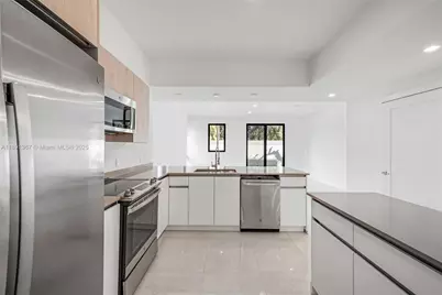 [Address not provided], Dania Beach, FL 33314 - Photo 17