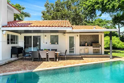 575 Bay Point Rd, Miami, FL 33137 - Photo 77