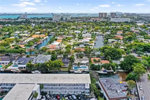 13105 Ixora Ct, North Miami, FL 33181 - Photo 19