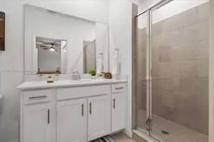 5715 Double Eagle Cir, Ave Maria, FL 33142 - Photo 11