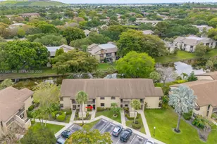 4249 S Carambola Cir S, Coconut Creek, FL 33066 - Photo 35