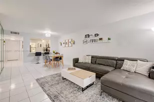 4249 S Carambola Cir S, Coconut Creek, FL 33066 - Photo 5