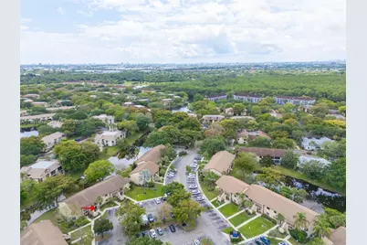 4249 S Carambola Cir S #2698, Coconut Creek, FL 33066 - Photo 37