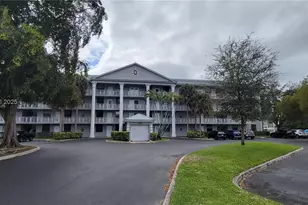 1530 Whitehall Dr, Davie, FL 33324 - Photo 31