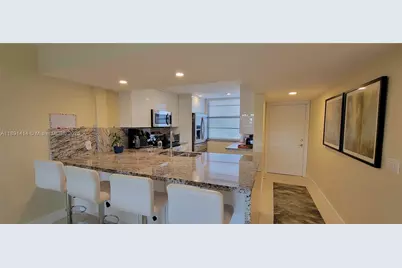 1530 Whitehall Dr #405, Davie, FL 33324 - Photo 9