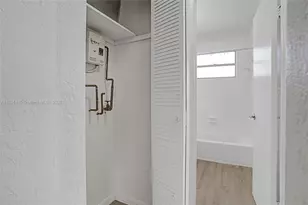 14120 NW 24th Ct, Opa Locka, FL 33054 - Photo 15