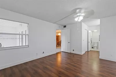 1251 SW 125th Ave #211T, Pembroke Pines, FL 33027 - Photo 15