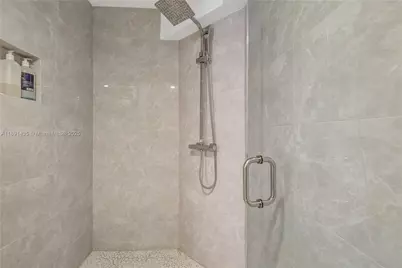1901 Brickell Ave #B413, Miami, FL 33129 - Photo 21