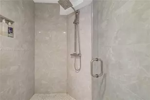 1901 Brickell Ave, Miami, FL 33129 - Photo 21