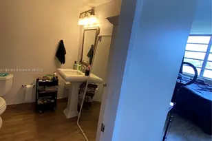 [Address not provided], Miami, FL 33179 - Photo 9