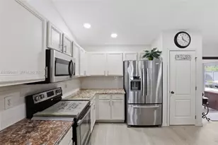 3003 W 25th St, Lehigh Acres, FL 33971 - Photo 9
