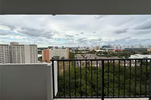 2780 NE 183rd St, Aventura, FL 33160 - Photo 25