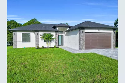 310 Lenz Ave S, Other City - In The State Of Florida, FL 33974 - Photo 1