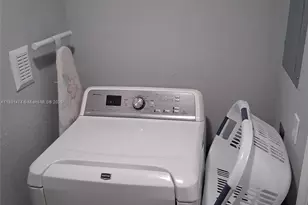 2100 N 54th Ave, Hollywood, FL 33021 - Photo 23