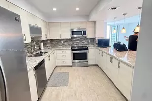 5825 Collins Ave, Miami Beach, FL 33140 - Photo 3