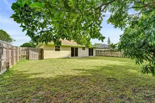 4130 SW 26th St, West Park, FL 33023 - Photo 35