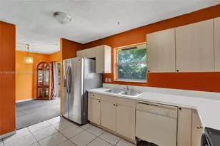 4130 SW 26th St, West Park, FL 33023 - Photo 13