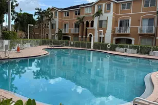 17720 NW 73rd Ave, Hialeah, FL 33015 - Photo 25