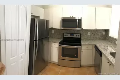 17720 NW 73rd Ave #105, Hialeah, FL 33015 - Photo 5