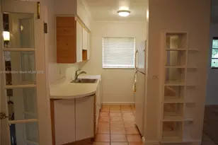 270 S Melrose Dr, Miami Springs, FL 33166 - Photo 5