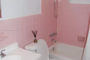 270 S Melrose Dr, Miami Springs, FL 33166 - Photo 7