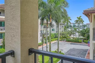 4740 NW 84th Ct, Doral, FL 33166 - Photo 11