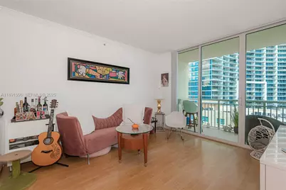 2000 N Bayshore Dr #907, Miami, FL 33137 - Photo 11