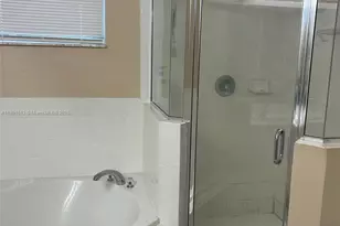 22066 SW 93rd Pl, Cutler Bay, FL 33190 - Photo 19