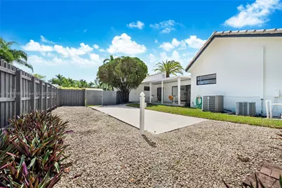 8345 SW 168th Ter, Palmetto Bay, FL 33157 - Photo 31