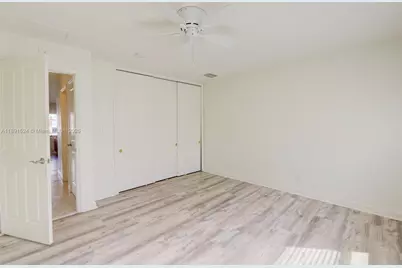 2881 NE 32nd St #221, Fort Lauderdale, FL 33306 - Photo 15