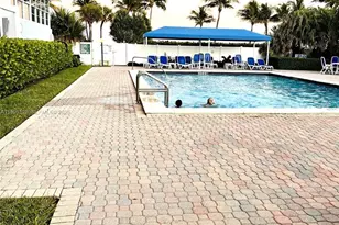 800 SE 20th Ave, Deerfield Beach, FL 33441 - Photo 27