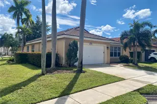 405 SW 183rd Way, Pembroke Pines, FL 33029 - Photo 17