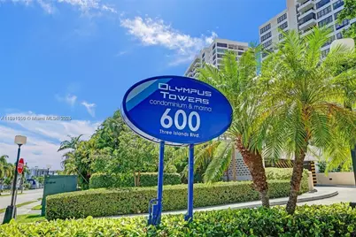 600 Three Islands Blvd #1021, Hallandale Beach, FL 33009 - Photo 3