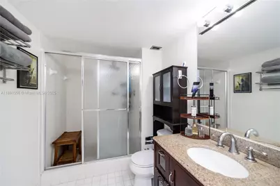 600 Three Islands Blvd #1021, Hallandale Beach, FL 33009 - Photo 35