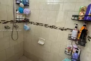 218 E 20th St, Hialeah, FL 33010 - Photo 19