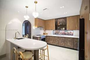 744 NE 88th St, Miami, FL 33138 - Photo 7