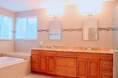 11151 Minneapolis Dr #0, Cooper City, FL 33026 - Photo 37