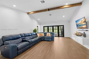 140 Torchwood Ave, Plantation, FL 33324 - Photo 5