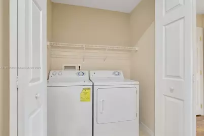 9141 Camden Gardens St, Orlando, FL 32827 - Photo 25