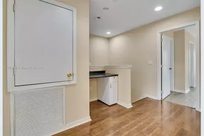 9141 Camden Gardens St, Orlando, FL 32827 - Photo 17