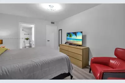 3039 Hythe C #3039, Boca Raton, FL 33434 - Photo 19