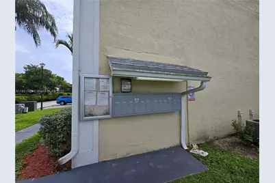 1400 Jefferson Dr #1400F, Homestead, FL 33034 - Photo 9