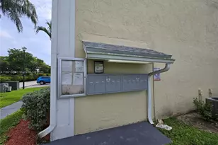 1400 Jefferson Dr, Homestead, FL 33034 - Photo 9