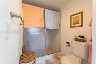 1400 SW 131st Way, Pembroke Pines, FL 33027 - Photo 11