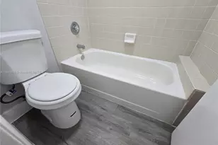 1024 S Independence Dr, Homestead, FL 33034 - Photo 21