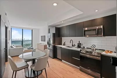 398 NE 5th St #4410, Miami, FL 33132 - Photo 9