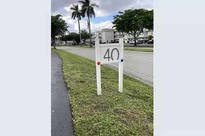 8285 Sunrise Lakes Blvd #310, Sunrise, FL 33322 - Photo 3